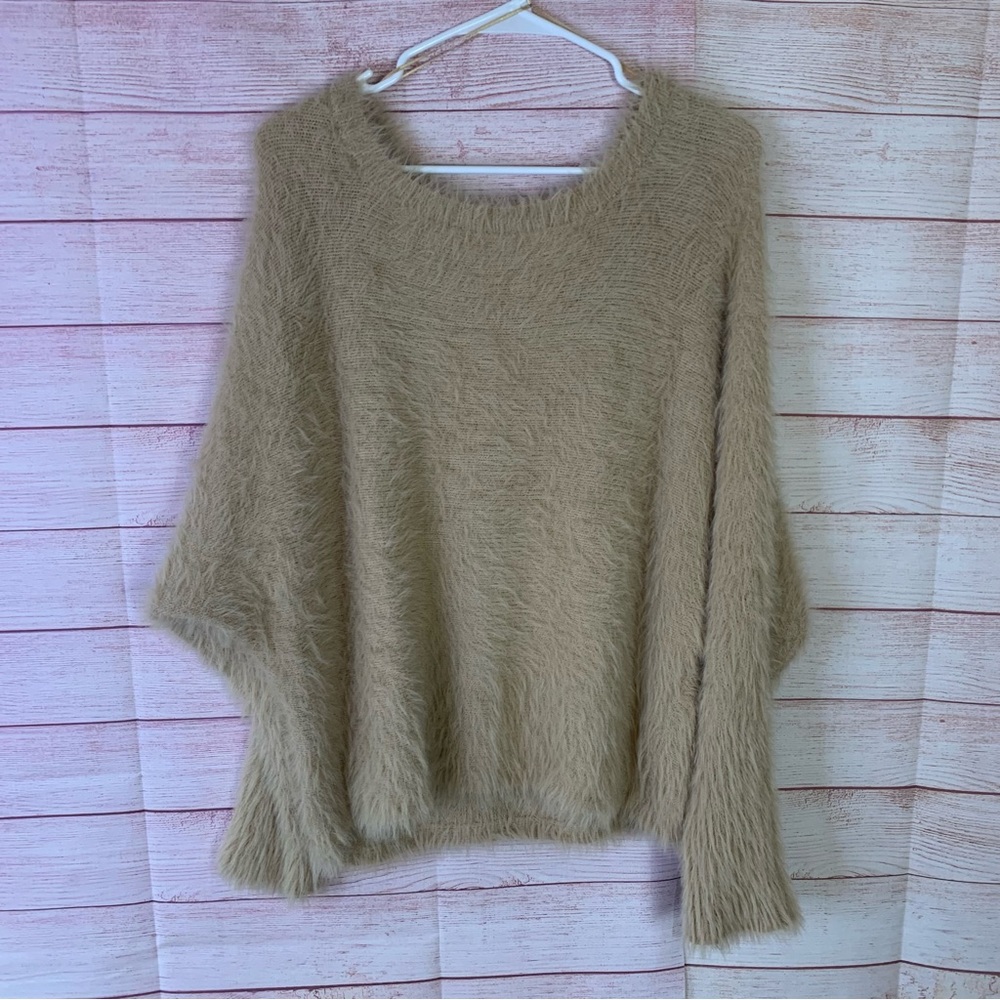 Jessica Simpson Long Sleeve Cozy Fuzzy Sweater Size Medium